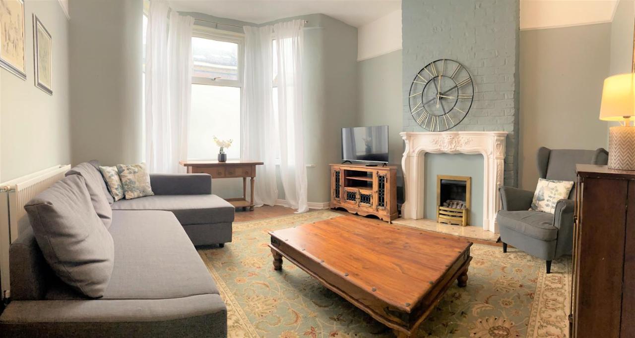 Lovely Victorian House Near Centre